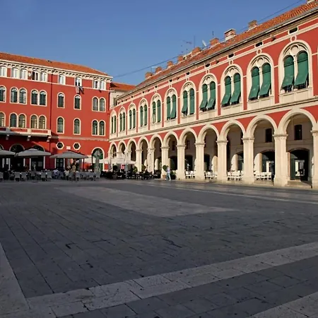 Luxury Bed & Breakfast Irini, In The Heart Of krevet i doručak