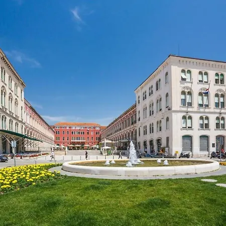 Luxury Bed & Breakfast Irini, In The Heart Of