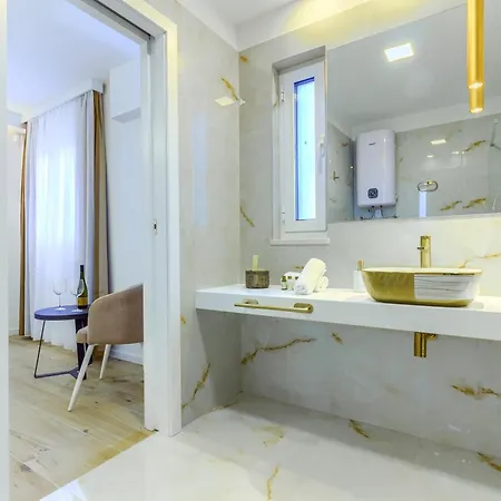 Luxury Bed & Breakfast Irini, In The Heart Of Split