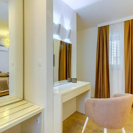 Luxury Bed & Breakfast Irini, In The Heart Of krevet i doručak Split